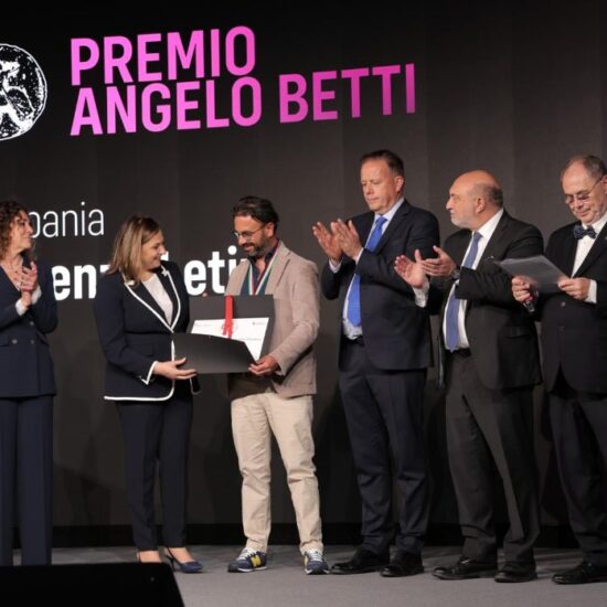 Vinitaly 2026, il Premio Angelo Betti per la Campania a Vitematta. Serluca: “Un esempio che coniuga impegno sociale e recupero delle tradizioni”