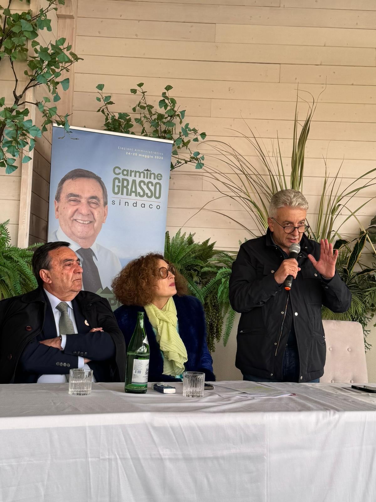 Elezioni Ariano – Campo Largo incontra l’on. Franco Mari:”Questa amministrazione si basa sulle idee, ci sono tutte le caratteristiche perche’ vada a governare”